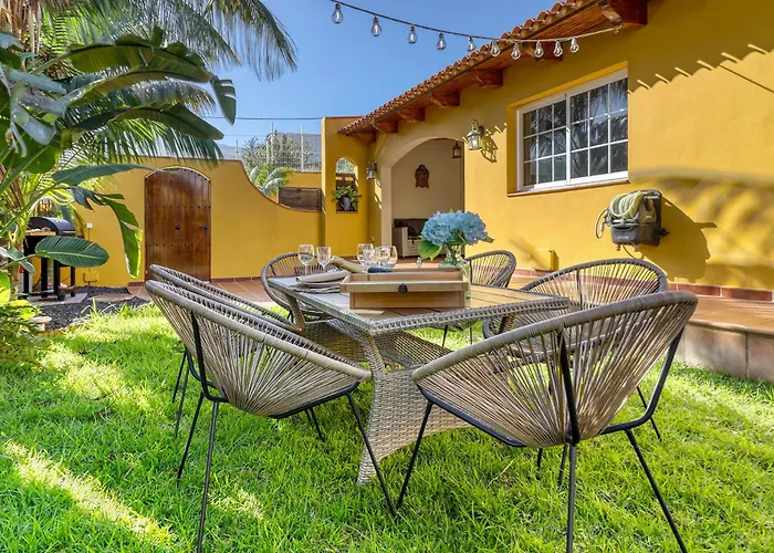 Hébergement de vacances Casa Vista Teide Con Jardin, Barbacoa Y Fuente Zen