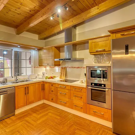 Casa Vista Teide Con Jardin, Barbacoa Y Fuente Zen * 伊科德·德·洛斯·维诺斯