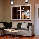 Casa Vista Teide Con Jardin, Barbacoa Y Fuente Zen Holiday home Icod De Los Vinos